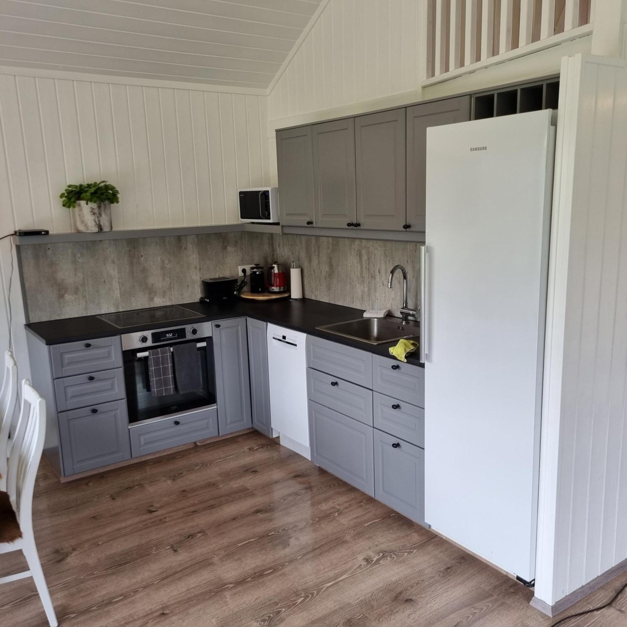 Cottage - Two Bedrooms Бльондюоус Номер фото